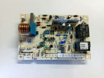 Placa eletrónica Ferroli Domina C24E (S4562A 1055) ignição, referência 39805590-C