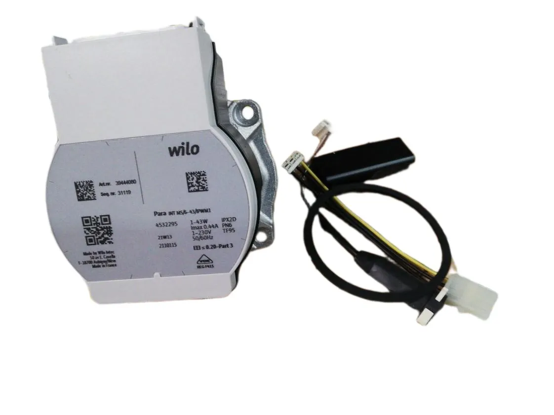 Motore pompa acqua Ferroli Bluehelix Tech RRT 24C twp6, codice ricambio I3980L532