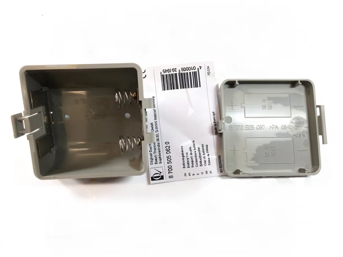 Porta pilas Junkers W135, referencia 87005050620