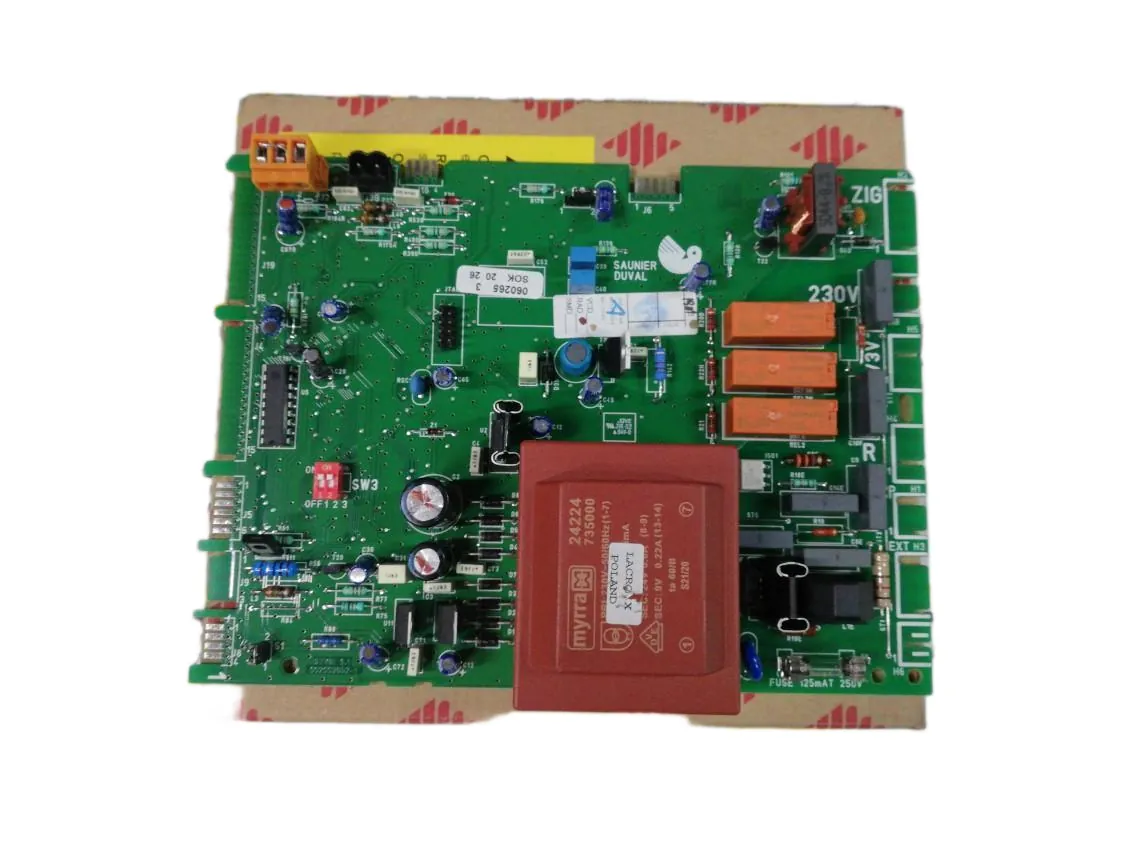 Carte électronique Saunier Duval Isofast F35E1 - Isomax F28E2 principal, référence S1019000
