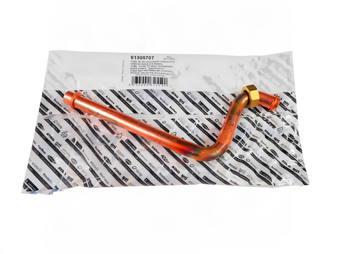 Tubo Chafoteaux Elexia Comfort 24 FF bomba / intercambiador, referencia 61305707