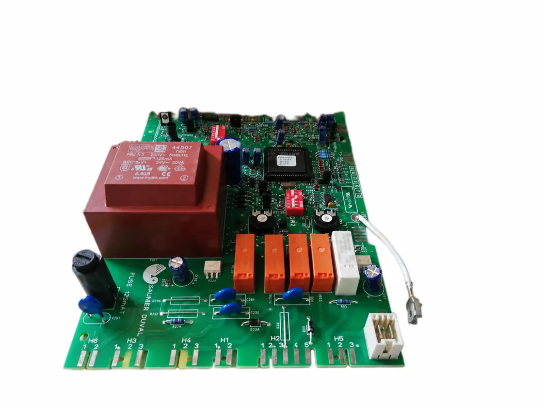 Carte électronique Saunier Duval Isofast F35E - Isofast C28E, référence 05724800