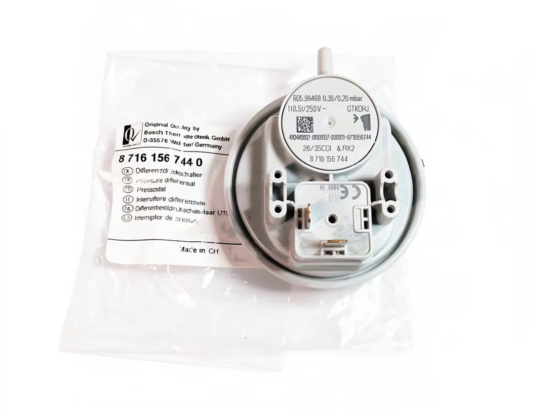 Presostato aire Junkers ZWN24 - ZWN25/30 (Huba 36-20Pa), referencia 87161567440
