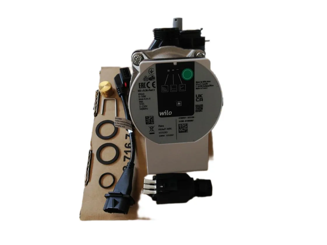 Bomba água Junkers ZWSE28-4FFA Mod. New, referência 8716747369