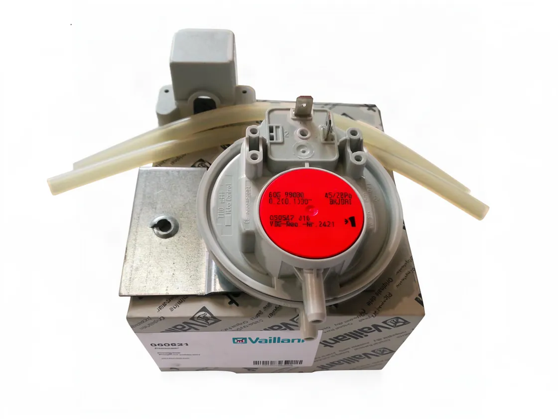 Pressostato aria Vaillant VCW240E - 185 - 245E (huba 45-28pa), codice ricambio 050521