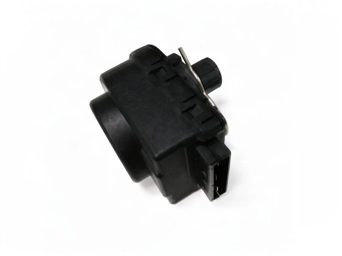 Motor válvula tres vías Mod. Plato 24V Tipo Elbi T70 Recorrido 10mm. Compatible con Junkers, referencia 87172043450-C