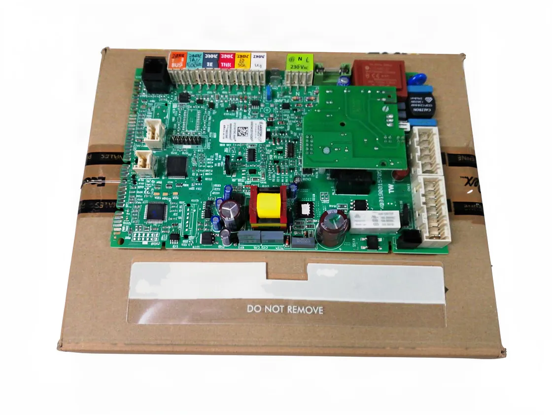 Carte électronique principale Chafoteaux Pigma Evo 25 FF, référence 60001897-04
