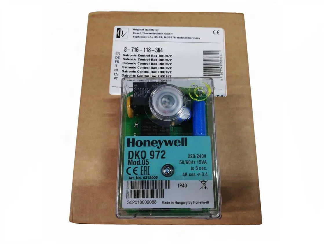 Centralina Junkers bruciatore CGW25 gasolio (Honeywell DKO 972-N), codice ricambio 8716118364