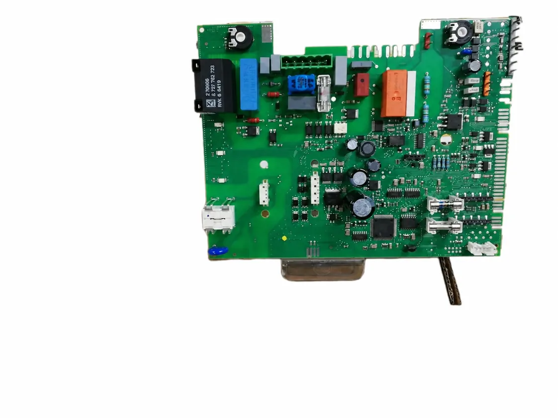 Placa electrónica Junkers ZWN25/30, referencia 8748300933