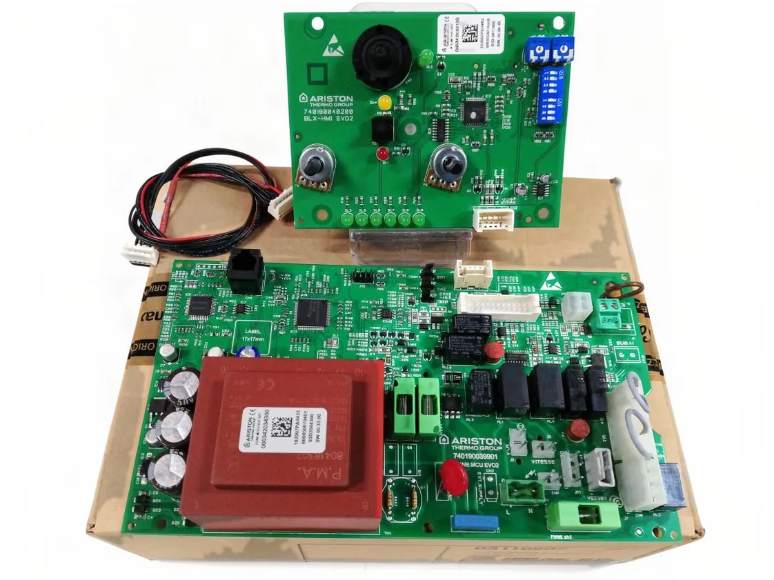 Placa electrónica Chafoteaux Balixia - Ariston Genus B Plus - Linda Tank 30 (kit 2 circuitos sin ventilador modulante), referencia 65119997