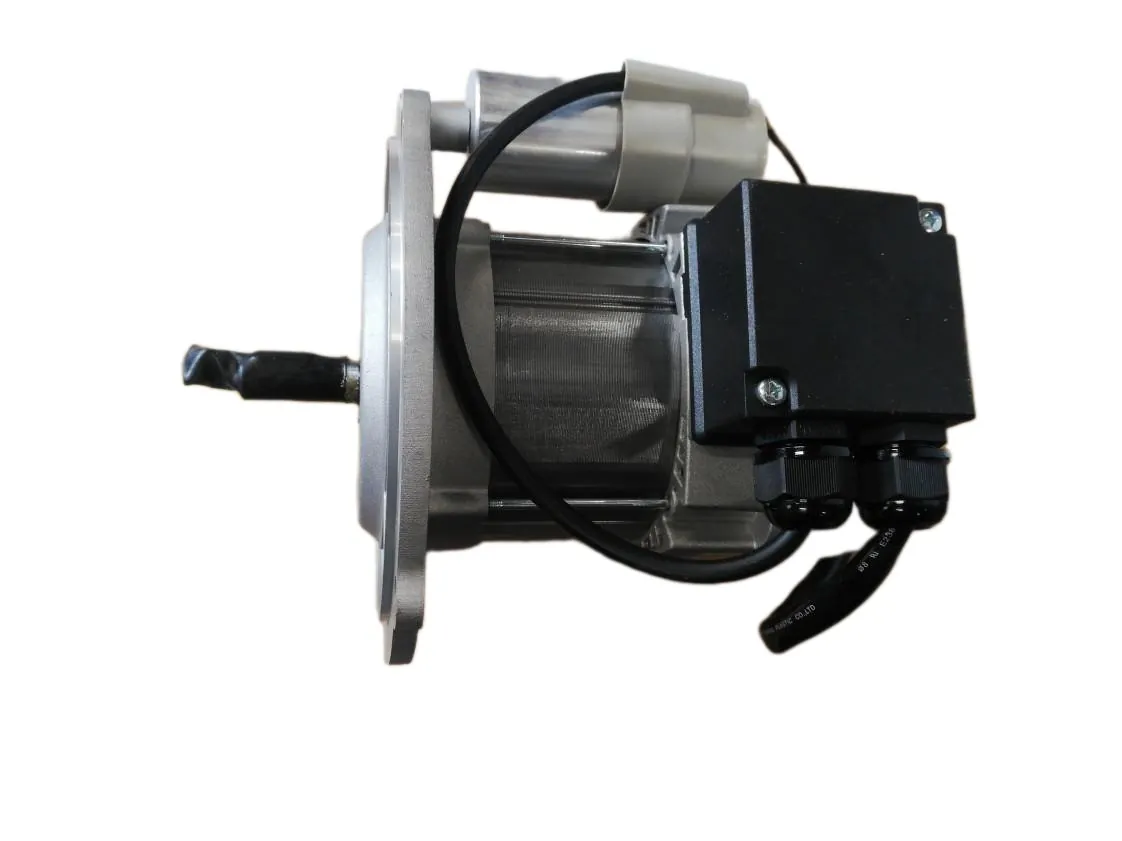 Motor quemador Baxi Roca Tecno 38L/G, referencia 121313425