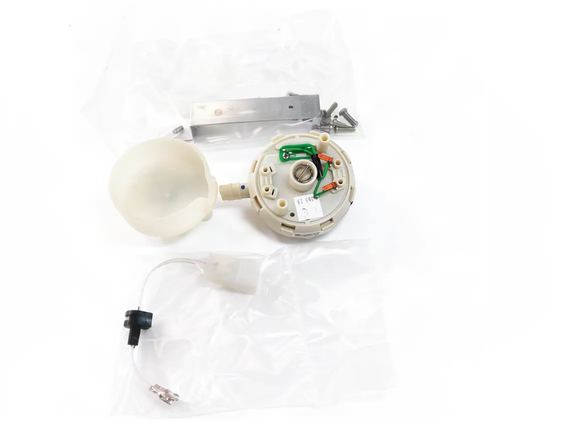 Presostato aire Junkers ZW30-1LH, referencia 87074060780