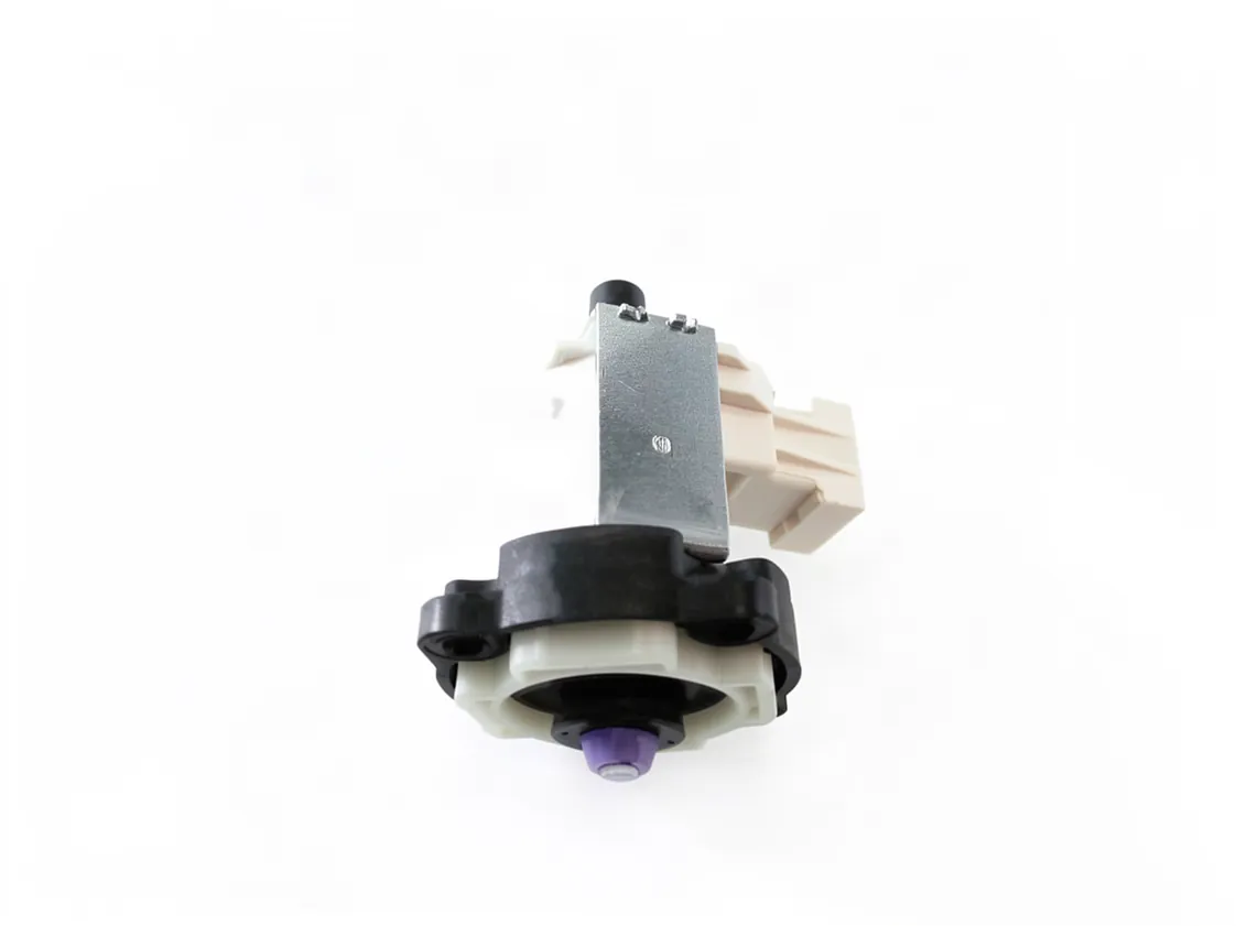 Llave llenado Ariston Genus Grifo Automático, referencia 65104669-C
