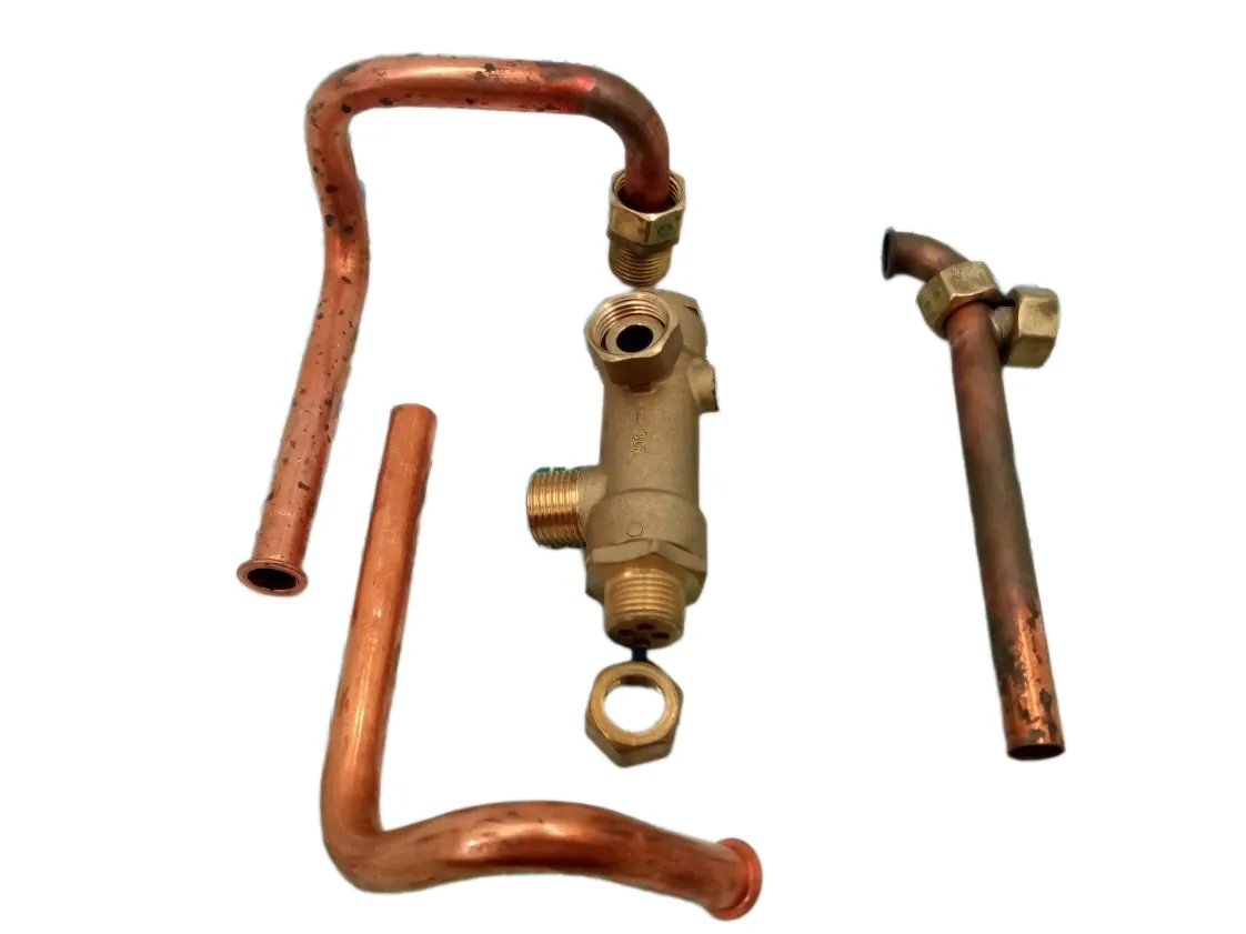Válvula desviadora solar ACS Immergas Tera - TT - Maior TT - Exa (kit completo con tubos conexión)(3.017067), referencia 3.017135