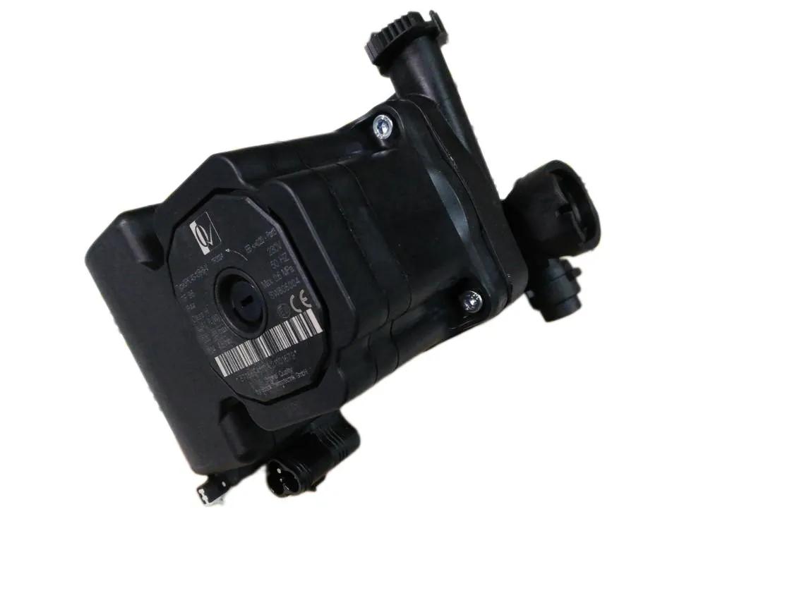 Pompa acqua Junkers ZWSB30-4 E23, codice ricambio 871861054A0