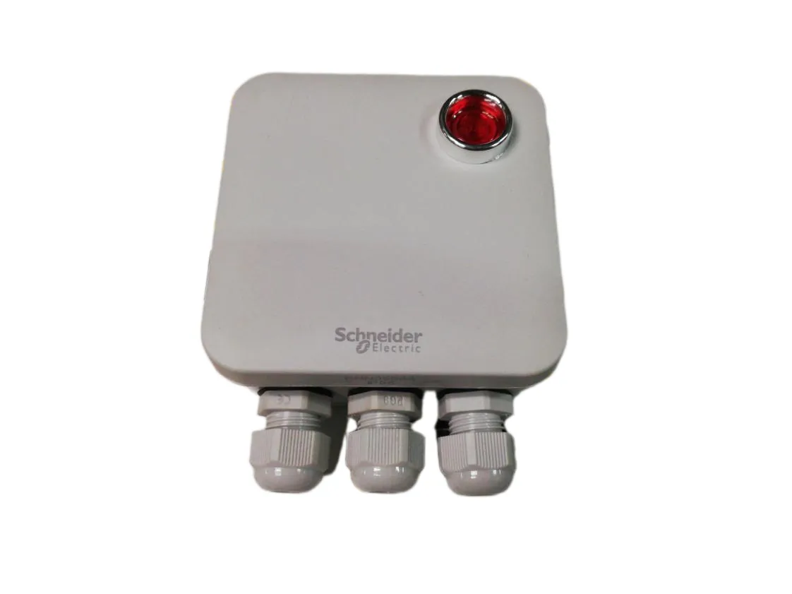 Elektrische aansluitingsdoos voor circulatiepomp en veiligheidsthermostat. 90 x 90 x 40mm, onderdeelnummer TW-024260