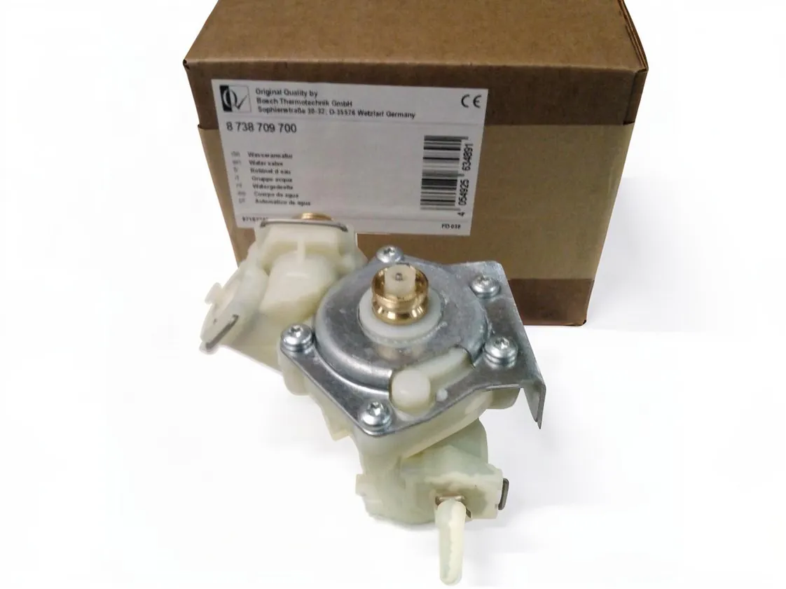 Corpo acqua Junkers W6-2B23, codice ricambio 8738709700