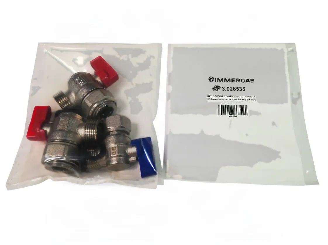 Kit rubinetti attacco caldaie Immergas (2 rubinetto intercettazione squadra 3/4 e 1 di 1/2), codice ricambio 3.026535
