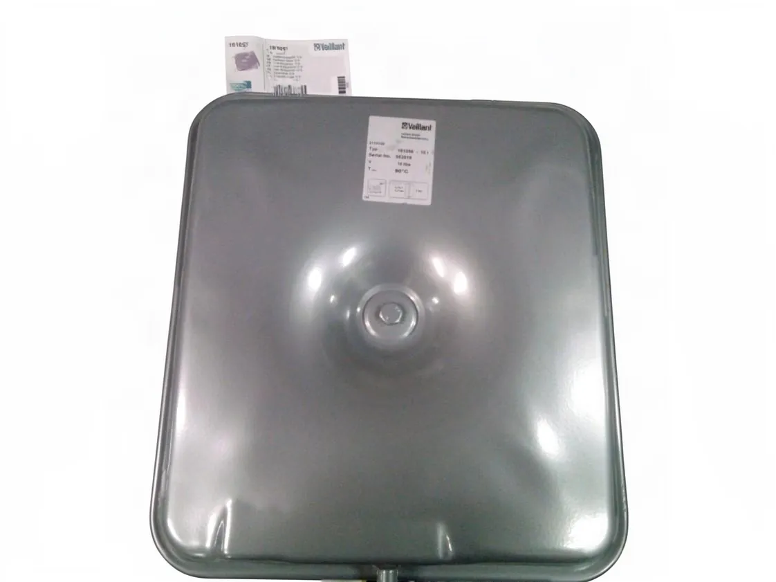 Vaso de expansão Vaillant Turbo Plus - PRO - Vuw (10L-3/8-390x430x65mm), referência 181057