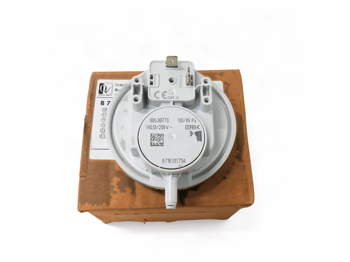 Presostato aire Junkers ZWC35-35 3MFA, referencia 87160117940