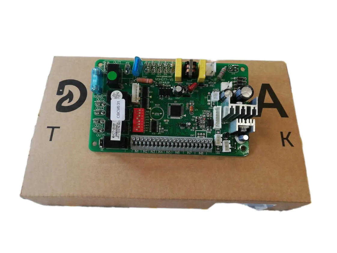 Placa eletrónica Domusa Dual Clima 16 (Software CBCV0.31) Controlo, referência RCBC000031