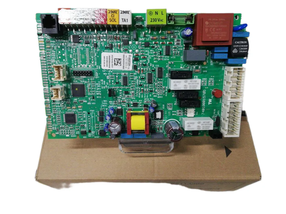 Carte électronique Ariston Genus Premium Evo HP 65 EU, référence 65113369