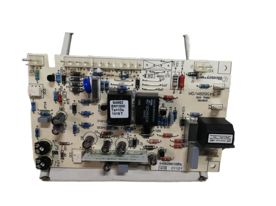 Control board Ferroli Oasis C24E ignition, part number 39807120
