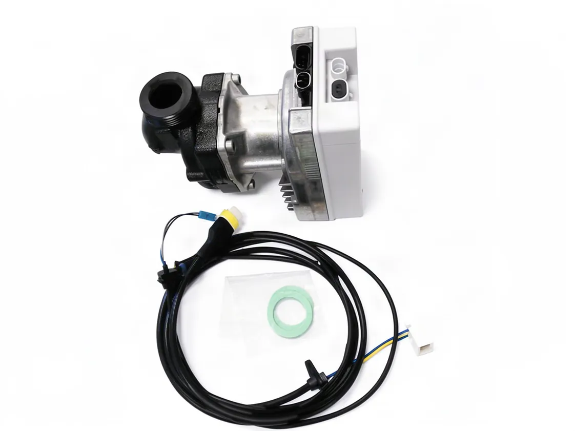Water pump Viessmann Wilo 25/1-11 cascade manifold, part number 7883021