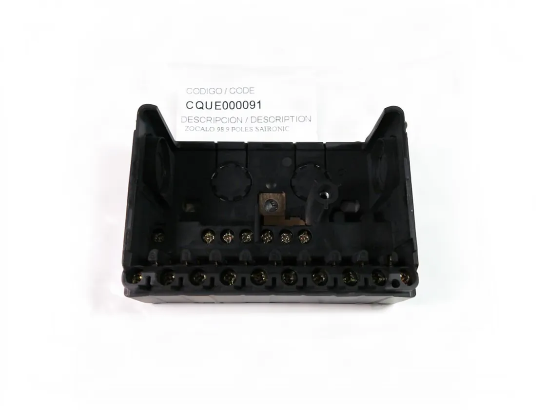 Zoccolo Domusa Domestic Satronic, codice ricambio CQUE000091